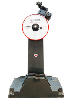 對(duì)擺錘沖擊試驗(yàn)機(jī)進(jìn)行維護(hù)延長(zhǎng)使用壽命