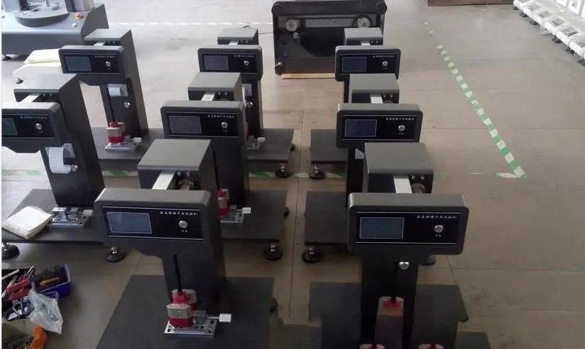 萬(wàn)能試驗(yàn)機(jī)原理和用途